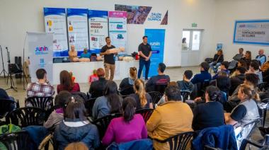 Más de 100 vecinos participaron de una jornada de RCP y primeros auxilios en el Día Mundial del Corazón