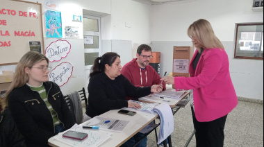 Votó Érica Revilla en General Arenales