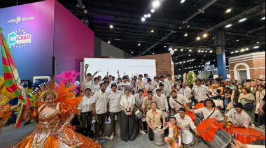 El Carnaval Artesanal de Lincoln brilló en la Feria Internacional de Turismo