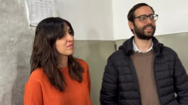 Recorrida por escuelas para acompañar a los jóvenes