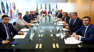 Los gobernadores aplaudieron el triunfo de Kicillof y el Gobierno Nacional les prometió diálogo
