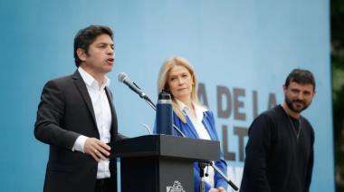 Con Grabois y sindicalistas, Kicillof afirmó que Milei fue “pedir la escupidera” a los Estados Unidos