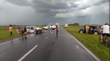 Cuatro personas hospitalizadas tras un choque frontal en la Ruta 7, a la altura de Junín