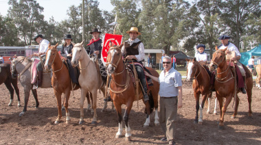 Las agrupaciones tradicionalistas también fueron protagonistas en la Fiesta del Cordero Alberdino