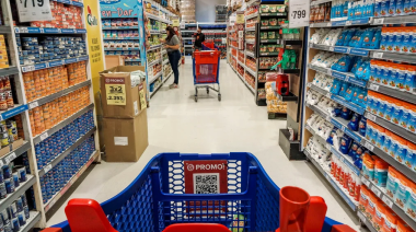 El consumo masivo se desplomó 4,4% en septiembre, arrastrado por la caída de los supermercados