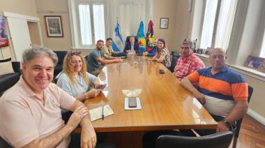 Refuerzan el plan de seguridad rural y analizan mejoras para los caminos del distrito