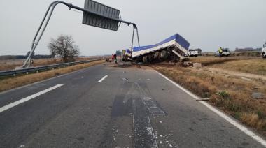 Advierten que la Ruta 7 es una de las carreteras más críticas debido a la falta de mantenimiento