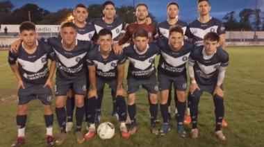 Villa Belgrano goleó y puso un pie y medio en Cuartos de Final del Regional