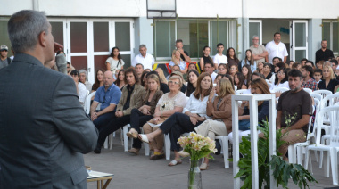 Golía acompañó el acto de colación del ISFDyT N° 67