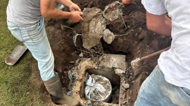 Apertura de una cápsula del tiempo del año 2000 en Arribeños