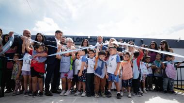 Kicillof inauguró nueva infraestructura educativa en Longchamps