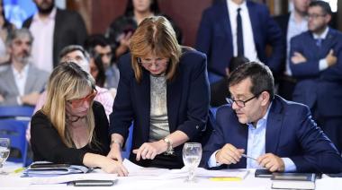 Avanza la reforma laboral en el Senado: Bullrich pisa el acelerador en busca del dictamen