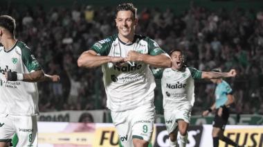 Sarmiento se hizo fuerte a puro esfuerzo y logró su primera victoria