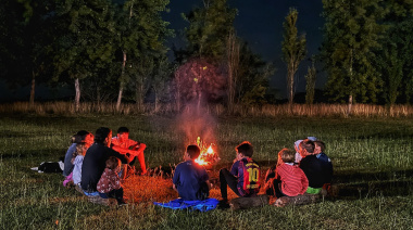 Emotiva despedida de la Escuela Abierta de Verano con un campamento en Fortín Acha
