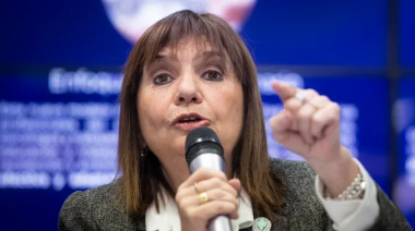 Patricia Bullrich buscará este martes sellar apoyos con el “grupo de los 44” para aprobar la reforma laboral