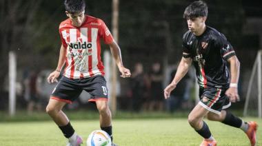 Ambos Mundos ratificó su gran momento y avanzó a semifinales del Nocturno