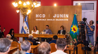 "Es prioritario avanzar hacia la autonomía municipal", dijo Fiorini en la apertura de las sesiones ordinarias
