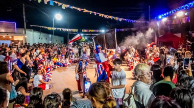 Con murgas y batucadas, cientos de vecinos disfrutaron de los corsos en el barrio Mayor López