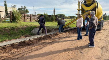 El Municipio avanza con obras de cordón cuneta y proyecta nuevas intervenciones en el distrito.
