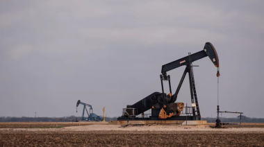 Mercados en alerta: el petróleo y el gas se disparan tras ataques a infraestructuras energéticas