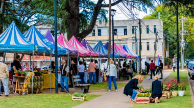 “Mercado en tu Barrio” volvió a convocar a vecinos con productos frescos y a precios accesibles