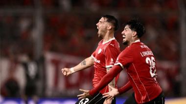 Independiente empató 4-4 con Unión en un partido inolvidable