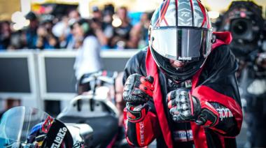 Bezzecchi ganó en Tailandia y consiguió su tercera victoria consecutiva en MotoGP