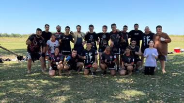 Exitosa jornada de kick boxing en Lincoln con examen y clase magistral