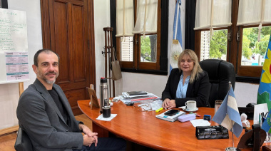 Revilla recibió a Petrecca en Arenales y planteó la situación de los municipios bonaerenses