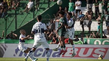 Ingenuidad repetida: Sarmiento no cerró el partido y lo pagó caro