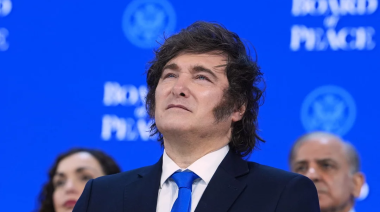 Imagen de Milei en picada: baja 13 puntos desde enero y queda detrás de tres opositores