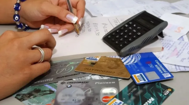 El grave endeudamiento de las familias inspiró 18 proyectos de ley de moratoria