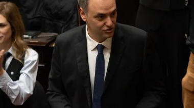 Adorni acusó al kirchnerismo y a empresarios de una “operación golpista” que frenó la "reconstrucción“