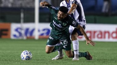 Otro golpe durísimo: Carlos Villalba se rompió los ligamentos