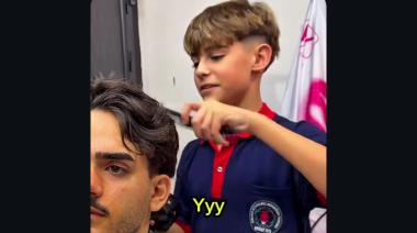 De un sueño en el garage a una promesa viral: Julián Álvarez le respondió a un barbero de 14 años