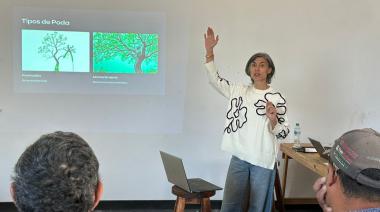 El Municipio ofreció una capacitación sobre poda y cuidado del arbolado urbano