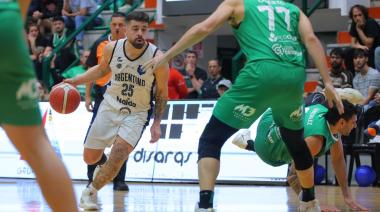 En un final dramático, Argentino cayó ante Atenas en el primer punto por la permanencia
