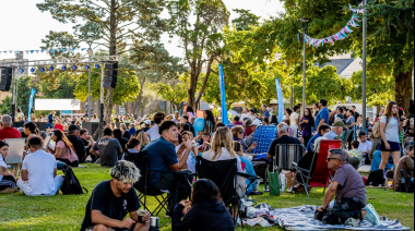 Emprendedores y vecinos de Junín celebraron el 1 de mayo en una jornada de encuentro y cultura