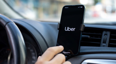 Cambian las reglas para Uber, Cabify y Didi: los choferes deben sacar la licencia profesional para seguir trabajando