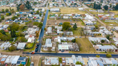 El Municipio avanza con nuevas cuadras de pavimento en el barrio Bicentenario