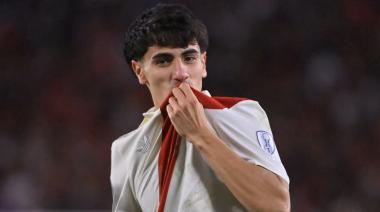 River terminó la goleada ante Blooming con once jugadores surgidos de sus inferiores