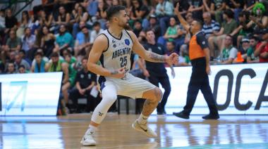 Argentino se juega un paso clave hacia la permanencia ante Atenas