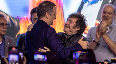Los tres argumentos que da el Gobierno para explicar por qué Manuel Adorni continúa en su cargo