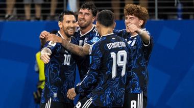 Con Messi encendido, la Selección argentina cerró una fase de grupos perfecta y se afianza entre los candidatos