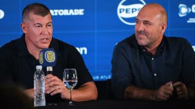 “Hasta mi mamá me pide que lo eche”: Gonzalo Belloso sobre la continuidad de Jorge Almirón