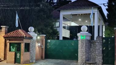 Milei y Adorni definen la salida de la Jefatura de Gabinete