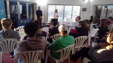 Vecinos de Morse asistieron a un curso para tramitar la licencia de conducir