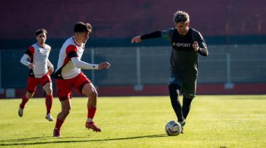 Sarmiento inició su preparación en el estadio donde enfrentará a Boca por Copa Argentina