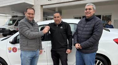 Lincoln incorporó un nuevo vehículo para el traslado de pacientes que realizan tratamientos fuera del distrito