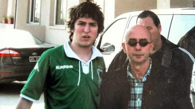 La historia detrás de la foto del Indio Solari con un hincha de Sarmiento en Junín
